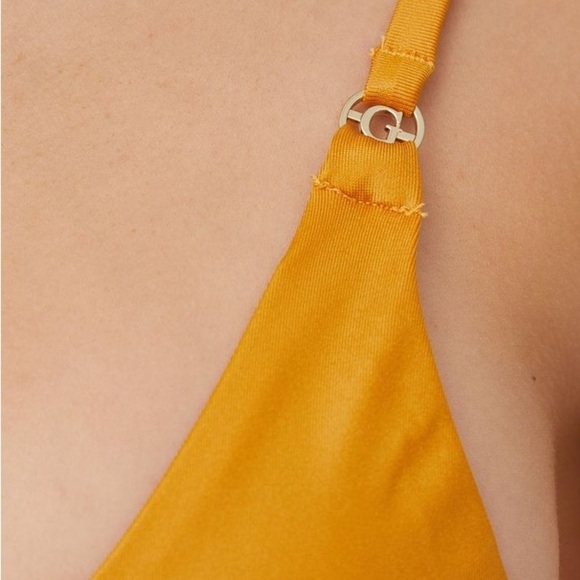 New GUESS Elegant Yellow One-Piece Swimsuit - Picture 3 of 9